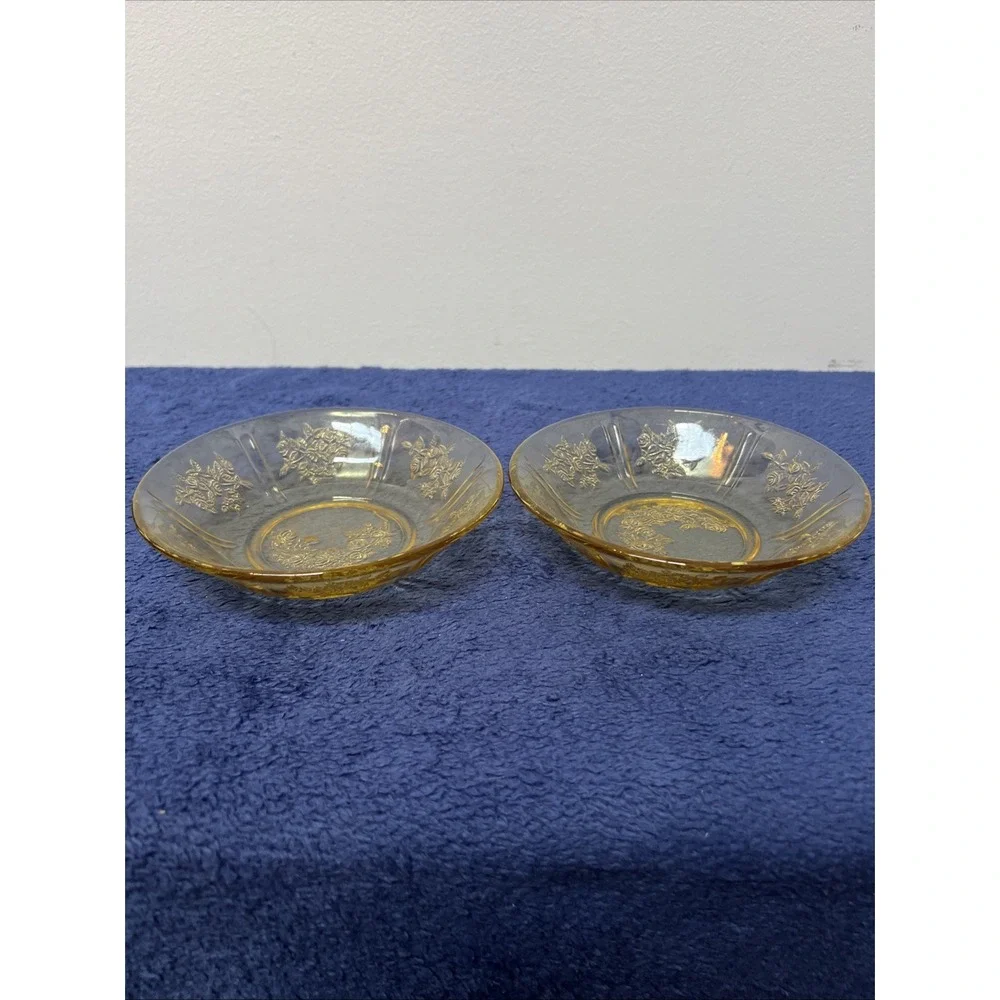 2 Federal Glass AMBER Sharon Cabbage Rose 6